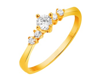 8ct Yellow Gold Ring with Cubic Zirconia