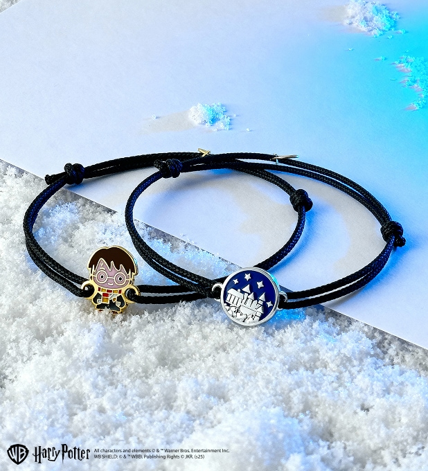String bracelets with key rings from the Harry Potter collection