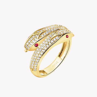 Gold ring - Snake themed jewellery